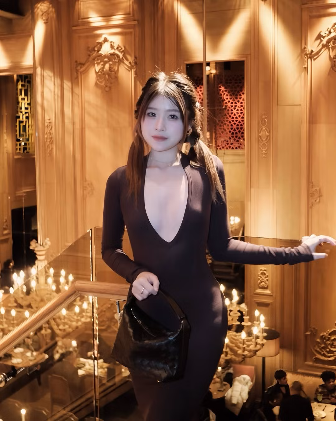 Bên cạnh đó, Chao cũng nhận được nhiều sự ngưỡng mộ bởi dù còn rất trẻ tuổi đã tự lập trong tài chính, không dựa dẫm quá nhiều vào bố mẹ.