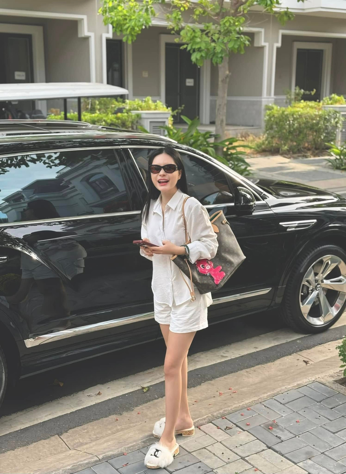 Năm ngoái, Đoàn Di Băng công bố có bầu em bé thứ tư sau quá trình thực hiện IVF (thụ tinh nhân tạo). Cô bị lạc nội mạc tử cung dẫn đến khó có con tự nhiên.