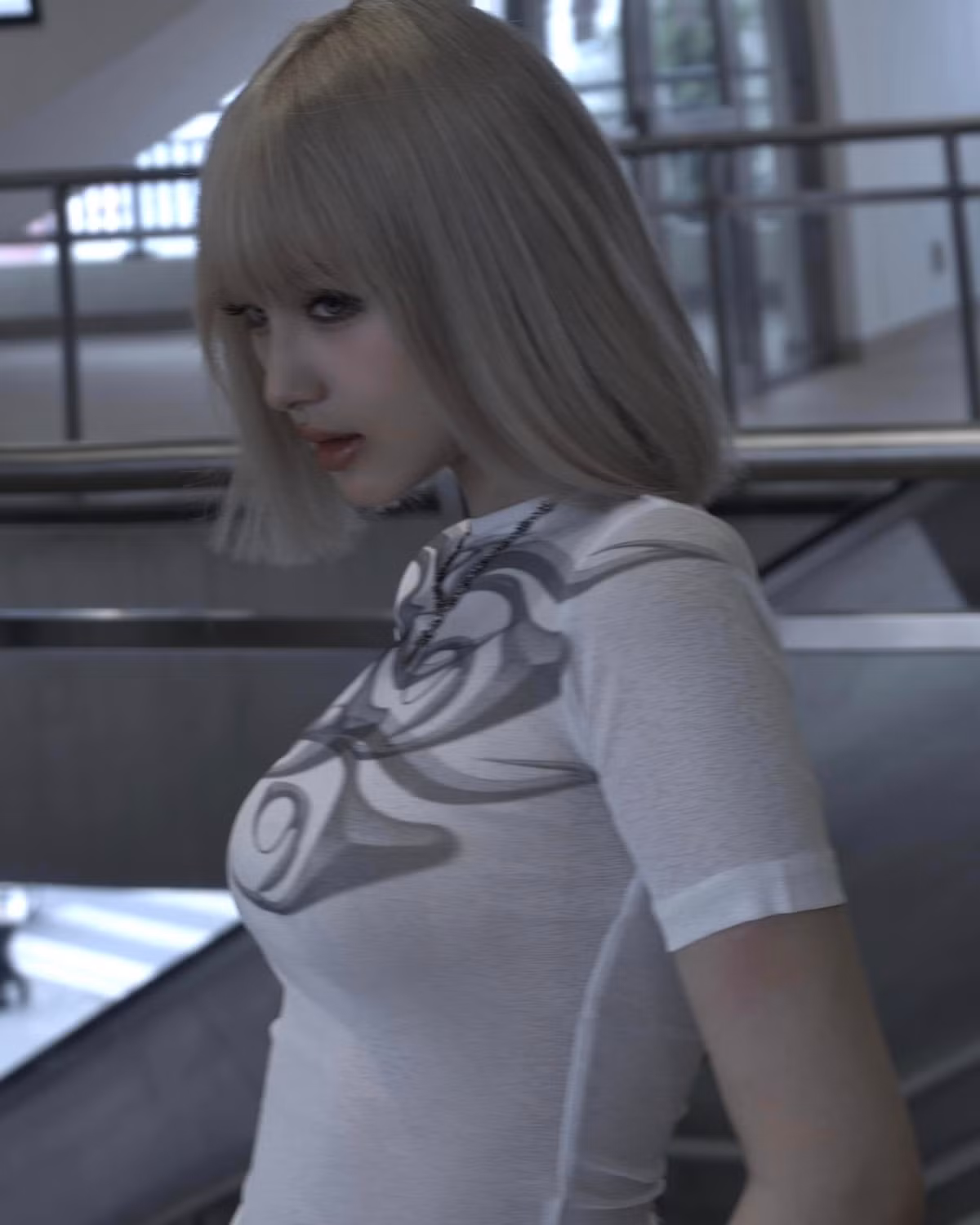 Cách trang điểm theo phong cách phương Tây với sự nhấn nhá mắt tone khói khiến cô nàng trông sắc sảo hơn.