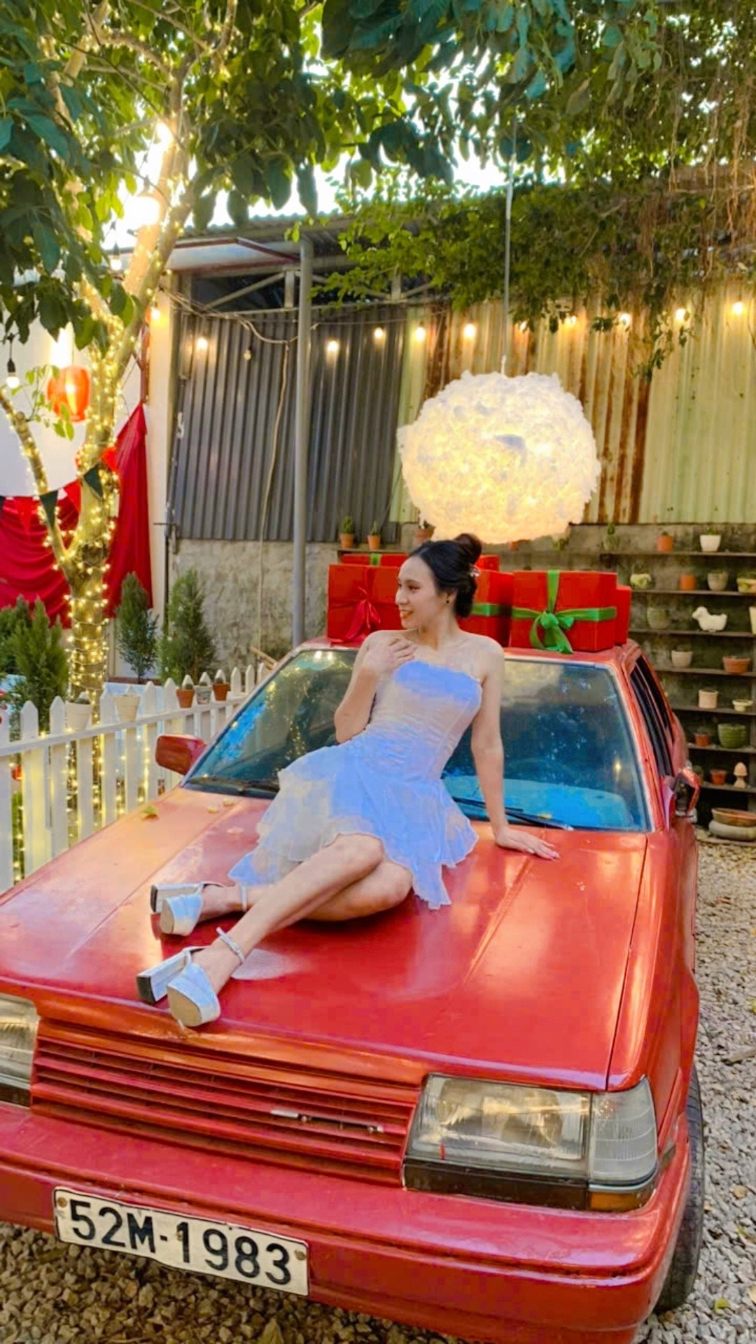 Cô nàng sở hữu nhan sắc ưa nhìn.