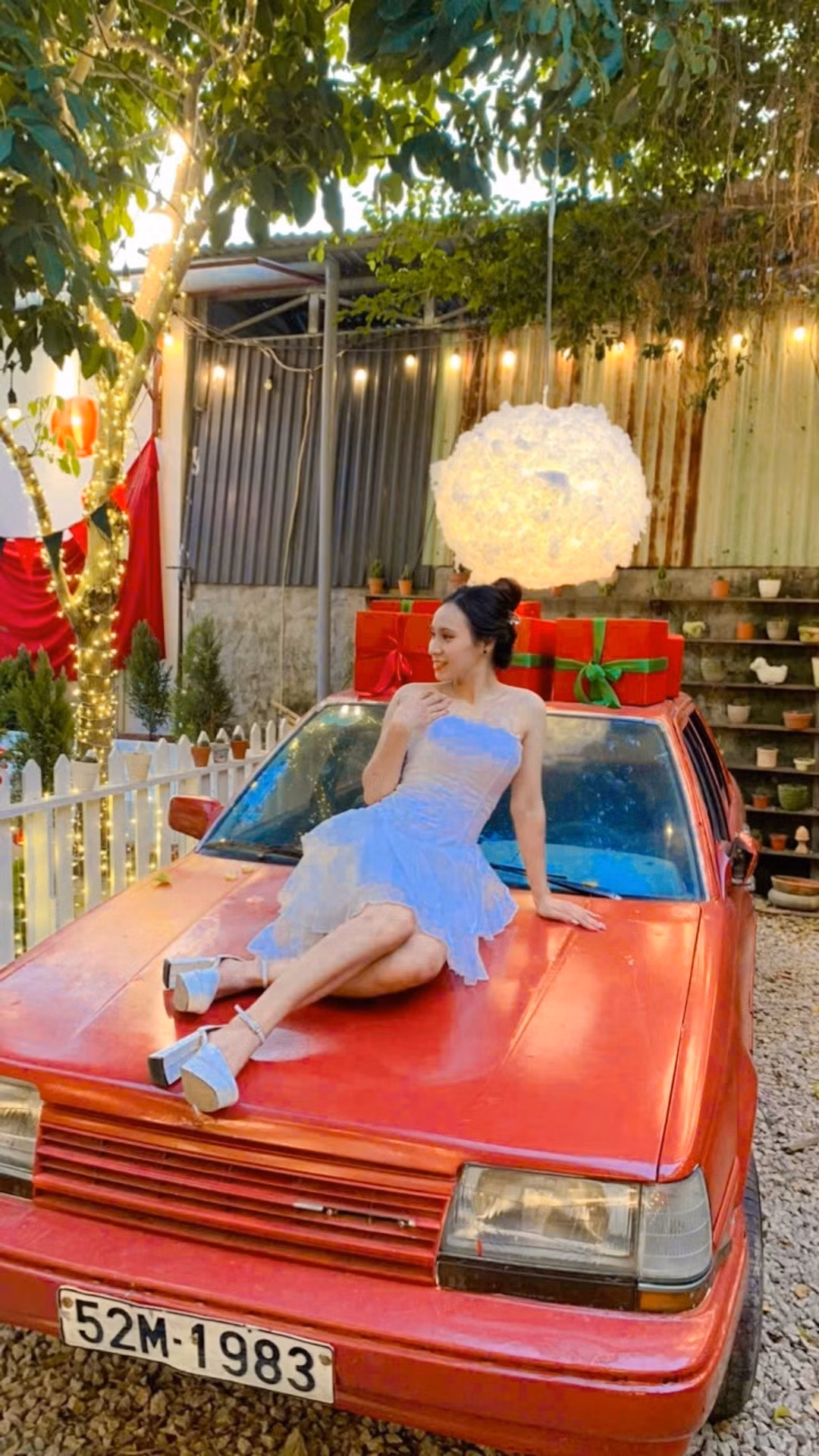 Cô nàng sở hữu nhan sắc ưa nhìn.