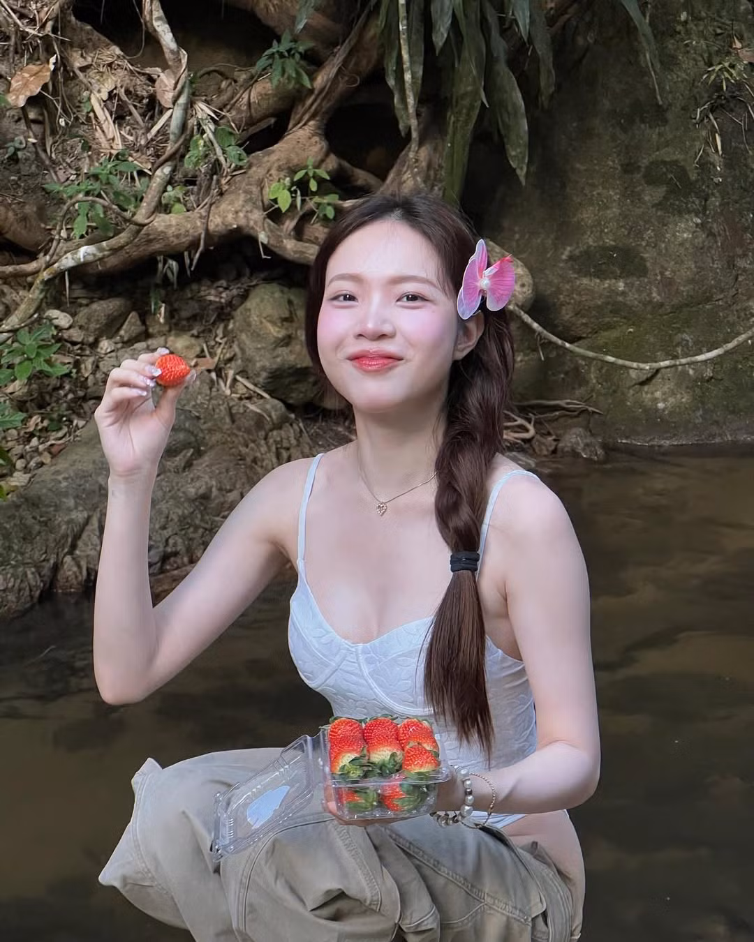 Những hình ảnh được cô nàng đăng tải đều thu hút hàng trăm nghìn, thậm chí hàng triệu lượt yêu thích trên trang cá nhân.