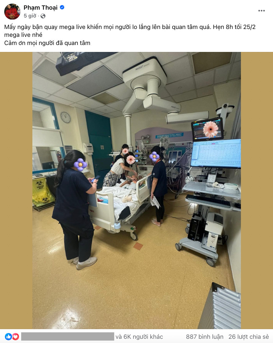 Cùng với Thu Hoà - mẹ bé Bắp, Phạm Thoại (sinh năm 1996) - TikToker có 6,1 triệu người theo dõi là người được netizen "réo gọi" tên nhiều nhất bởi anh là người đứng ra kêu gọi cộng đồng giúp đỡ Bắp. Bài đăng kêu gọi giúp đỡ từng được ghim đầu trang cá nhân có hơn 894.000 người của Thoại.