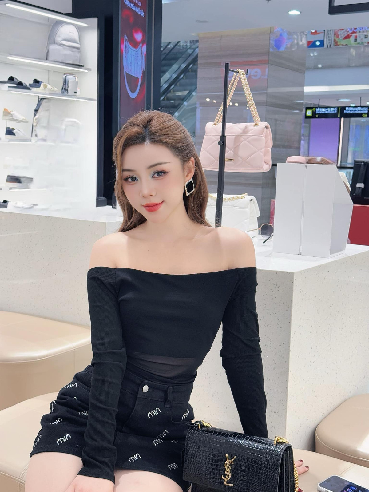 Nữ diễn viên cũng phần nào đã định vị được phong cách phù hợp với bản thân sau nhiều năm hoạt động nghệ thuật.