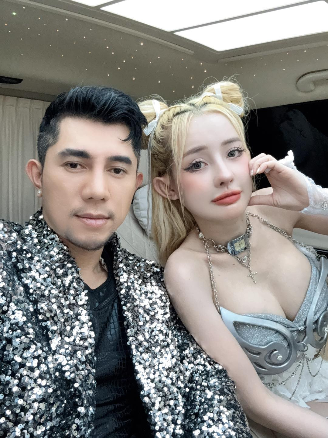 Lương Bằng Quang và Ngân 98 cũng từng thực hiện nhiều bộ ảnh cưới với nhiều phong cách khác nhau.