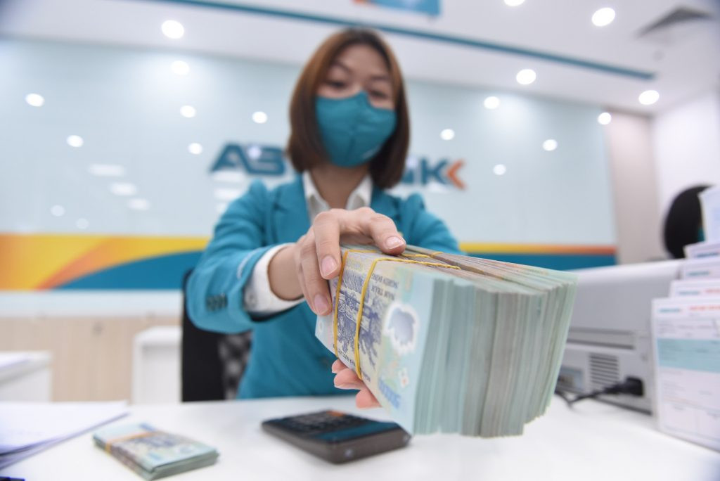 Có 2 tỷ đồng, mua chung cư cho thuê hay gửi tiết kiệm? - Hình 2 Co 2 ty dong, mua chung cu cho thue hay gui tiet kiem?-Hinh-2