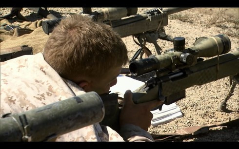 Khi đạt đến khoảng cách đủ yêu cầu, xạ thủ sẽ phải nổ một phát súng. Nếu “mục tiêu” vẫn không phát hiện ra vị trí của học viên, người đó được phép bắn 1 phát súng nữa và người giám sát sẽ giơ cao một tấm bảng, nếu xạ thủ đọc được những chữ cái trong tấm bảng đó, anh ta vượt qua bài sát hạch.