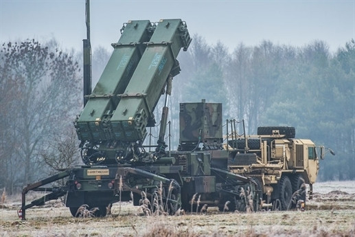 Cùng với việc giúp Saudi vá lỗ hổng phòng thủ, CENTCOM còn tiết lộ sẽ có khoảng 220 hệ thống Patriot trên khắp nước Mỹ và 12 hệ thống ở các nước đồng minh được trang bị gói nâng cấp lên chuẩn PAC-3MSE với tính năng tối tân đánh chặn đạn đạo và hoàn thiện khả năng đối phó với tên lửa hành trình.