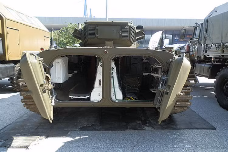 Phiên bản nâng cấp của BMP-1 có tên BMP 2+ do công ty Terem-Ivaylo phát triển và được trang bị module chiến đấu tiên tiến Stilet do Ukraine tự chế tạo. Ảnh: pan.bg