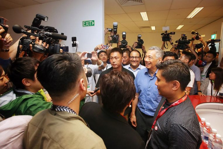 Đồng thời, nhà lãnh đạo Singapore bày tỏ hy vọng thượng đỉnh Mỹ-Triều sẽ thúc đẩy triển vọng hòa bình và ổn định trên bán đảo Triều Tiên cũng như toàn khu vực. Ảnh: ST.