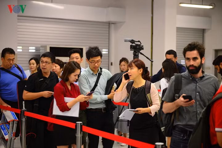 IMC có 2.000 chỗ làm việc, các khu media hub phục vụ việc sản xuất chương trình ngay tại chỗ. Các phóng viên tới đây tác nghiệp sẽ nhận được khoảng 20 dịch vụ bao gồm cả ăn uống, internet tốc độ cao.