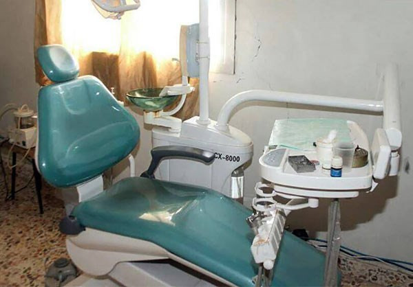 Được biết, bệnh viện này được bảo vệ bởi những bức tường dày tới 1 mét. Bên trong bệnh viện có 40 giường bệnh và có phòng lưu trữ thuốc men cùng một phòng phẫu thuật.