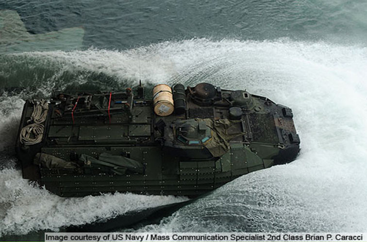 Trên đất liền, AAV-P7A1 có thể di chuyển trên mọi địa hình với tốc độ tối đa lên tới 72 km/h. Ảnh: army-technology.com