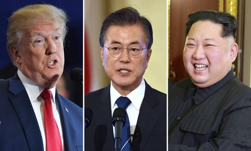 Tổng thống Moon Jae-in (giữa) hy vọng cuộc gặp giữa Tổng thống Trump (trái) và lãnh đạo Kim Jong-un sẽ diễn ra thành công. Ảnh: CNN.