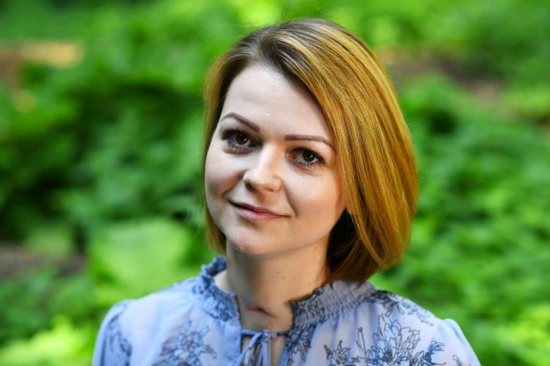 Cô Yulia Skripal, con gái của cựu điệp viên Nga bị đầu độc Sergei Skripal, trả lời phỏng vấn với hãng thông tấn Reuters ở thủ đô London (Anh) ngày 23/5.