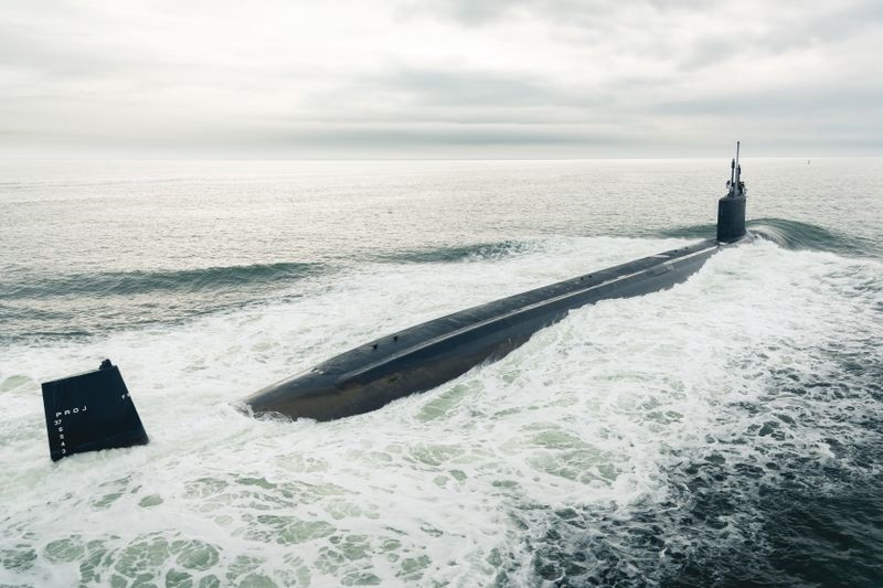 Theo Navy Recognition, nhà máy đóng tàu Newport News đã bàn giao tàu ngầm tấn công hạt nhân USS Indiana lớp Virginia (SSN 789) mới nhất cho Hải quân Mỹ hôm 25/6. Ảnh: NR.
