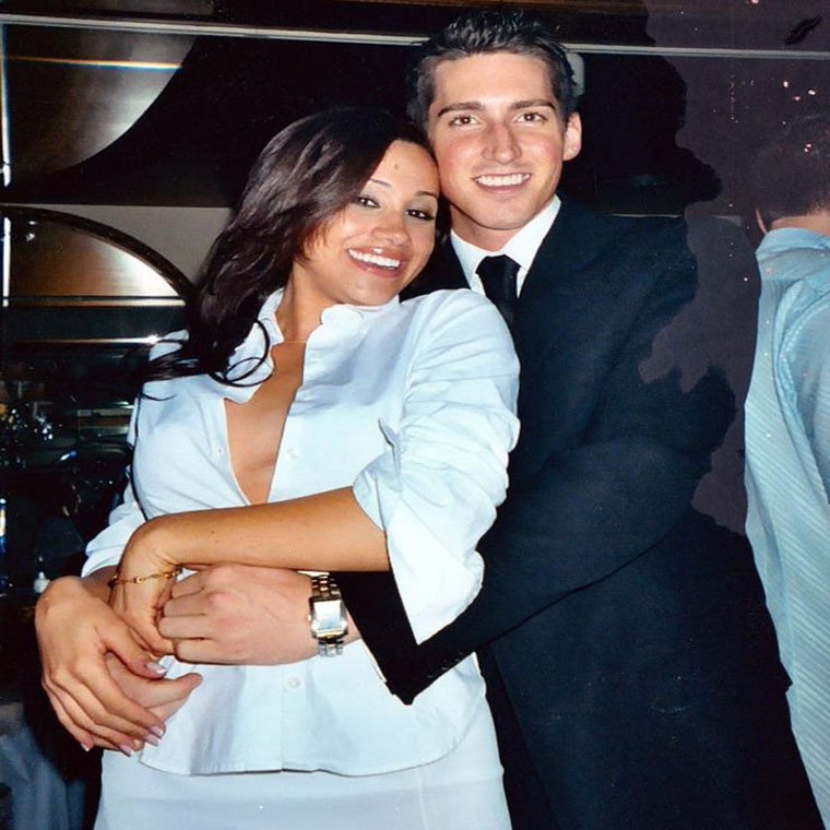 Một người bạn thân của Markle đã chụp bức ảnh này trong buổi lễ tốt nghiệp hồi năm 2003 ở Chicago, Mỹ.