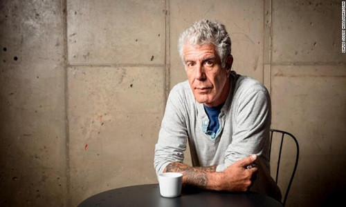 Người dẫn chương trình, đầu bếp, cây viết Anthony Bourdain đã truyền cảm hứng cho rất nhiều người trên thế giới. Ảnh: CNN.