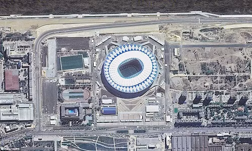 Những bức ảnh chụp từ trên cao các sân vận động ở Nga phục vụ World Cup 2018 do Trạm vũ trụ Quốc tế (ISS) ghi lại. Ảnh: Sân vận động Volgograd ở thành phố Volgograd là nơi sẽ diễn ra các trận vòng bảng gồm Tunisia - Anh, Nigeria - Iceland, Saudi Arabia - Ai Cập và Nhật Bản - Ba Lan. (Nguồn: Daily Mail)