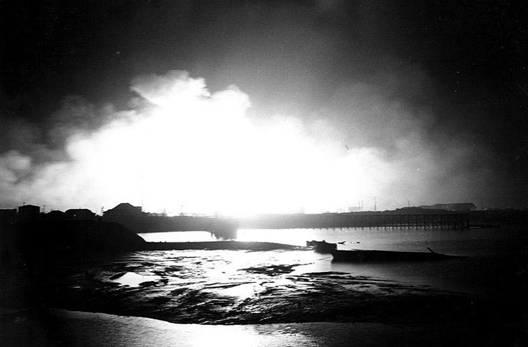 Khu vực cảng Inchon bị phá hủy ngày 4/1/1951.