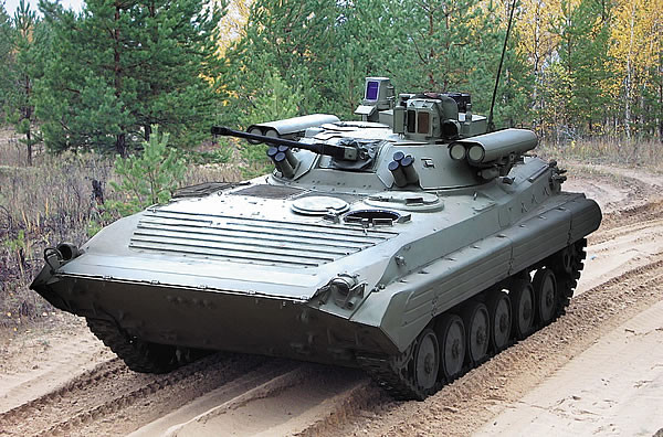 Trong ảnh là một nguyên mẫu BMP-2M hoàn chỉnh với tổ hợp tháp pháo Berezhok. Ảnh: bastion-karpenko.