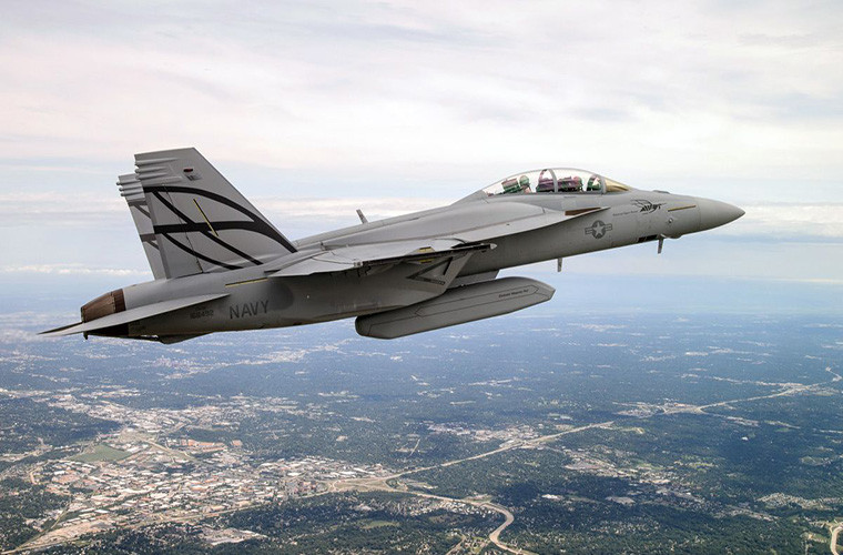 Theo Defense News, Bộ Ngoại giao Mỹ đã phê chuẩn việc bán tiêm kích Super Hornet cho Kuwait vào tháng 11/2016. Ảnh: Pinterest.