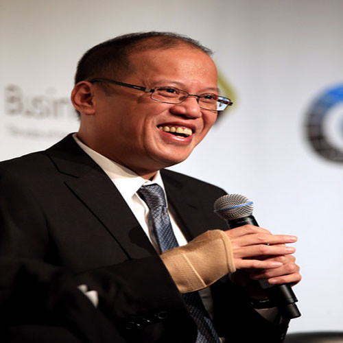 Công tố viên đã đề xuất tội danh này với ông Aquino vào tuần trước, song thông tin này mới được chính thức công bố ngày 20/6. Nếu như bị kết án, ông Aquino sẽ đối mặt với mức án lên tới 2 năm 4 tháng tù. Ảnh: Getty Images.