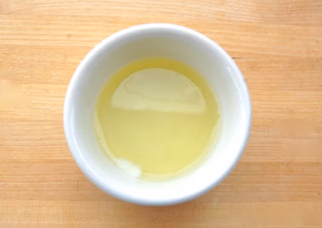 Lòng trắng trứng chứa nhiều protein và các axit amin cần thiết rất tốt cho thận, giúp thúc đẩy bảo vệ chức năng của thận. (Nguồn Tacdungcua)