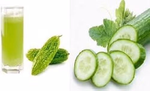 Bạn có thể dùng nước ép mướp đắng, dưa chuột và cần tây để uống hàng ngày sẽ giúp giảm cân nhanh chóng. Hoặc có thể dùng nước cốt của một quả mướp đắng và một quả chanh hòa cùng nhau và ăn. Ảnh: Trinam.