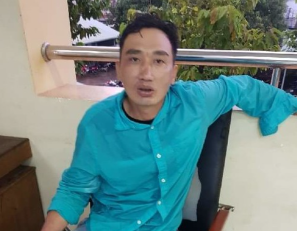  Vào quán cà phê võng rủ nữ tiếp viên đi 'tâm sự' rồi cướp giật tài sản: Trần Tuấn Anh (SN 1983, ngụ TP Mỹ Tho,Tiền Giang) phát hiện nữ tiếp viên là chị T.T.S.P. (SN 1996, ở Sóc Trăng) đang nằm võng ở một quán cà phê tại TP. Mỹ Tho nên rủ chị P. đi nhà nghỉ “tâm sự”. Trong lúc nói chuyện, thấy tiếp viên trên tay cầm cái bóp, Tuấn Anh giật thật mạnh cái bóp rồi bỏ.