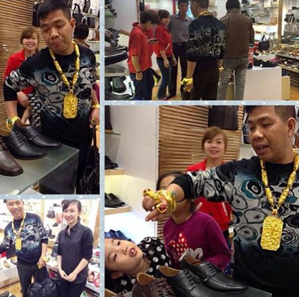 "Số lượng vàng tôi đeo trên người không tính bằng cây mà tính bằng cân. Mỗi bộ trang sức gồm dây chuyền, vòng tay, nhẫn... khoảng 2kg, tính cả mặt đá thì giá trị mỗi bộ này khoảng 5 tỷ đồng. Hiện tại tôi không chỉ có một bộ mà có đến 3 bộ và tôi đang đặt làm thêm bộ thứ tư, chúng to và đẹp hơn các bộ cũ nhiều lần”.