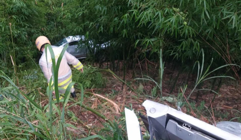 Lai Chau: O to lao xuong vuc khien 5 nguoi bi thuong nang