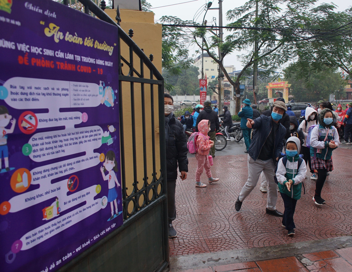 Ha Noi: Cac con khong hoc ban tru, bai toan kho voi phu huynh