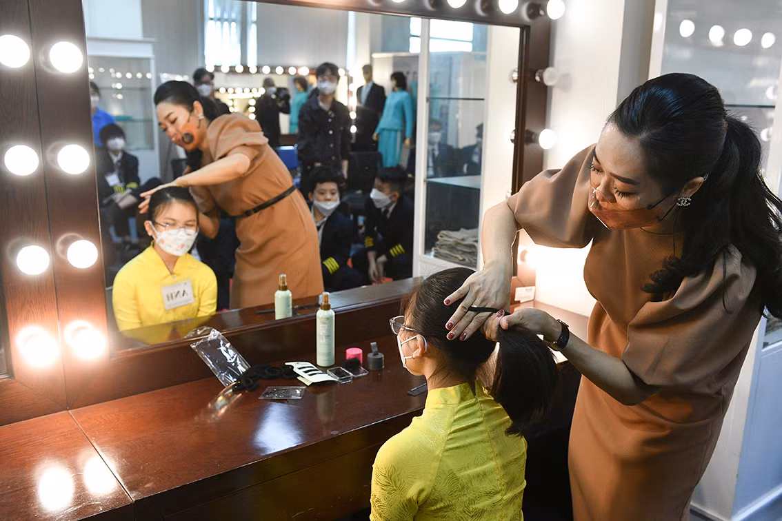 Các em sẽ được hướng dẫn cách làm việc, phong thái công việc, định hình tư duy xây dựng hình ảnh cá nhân.