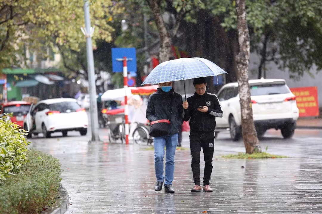 Trong khi đó khu vực Trung tâm Thành phố hay các điểm vui chơi cuối tuần gần như không có người qua lại.