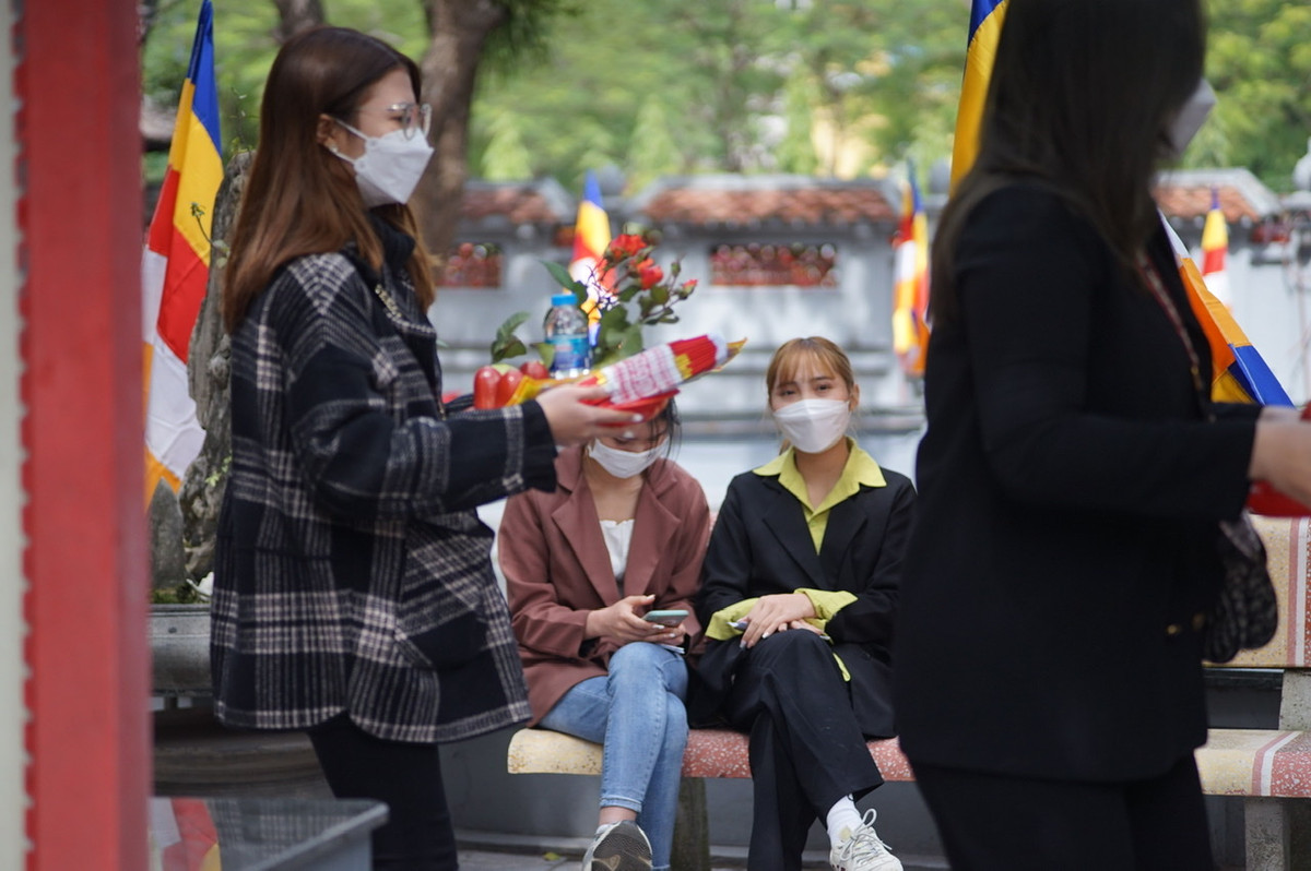 Ngày lễ Valentine năm nay gần với ngày Rằm nên Chùa Hà dự báo sẽ đông vào ngày mai (15/2).