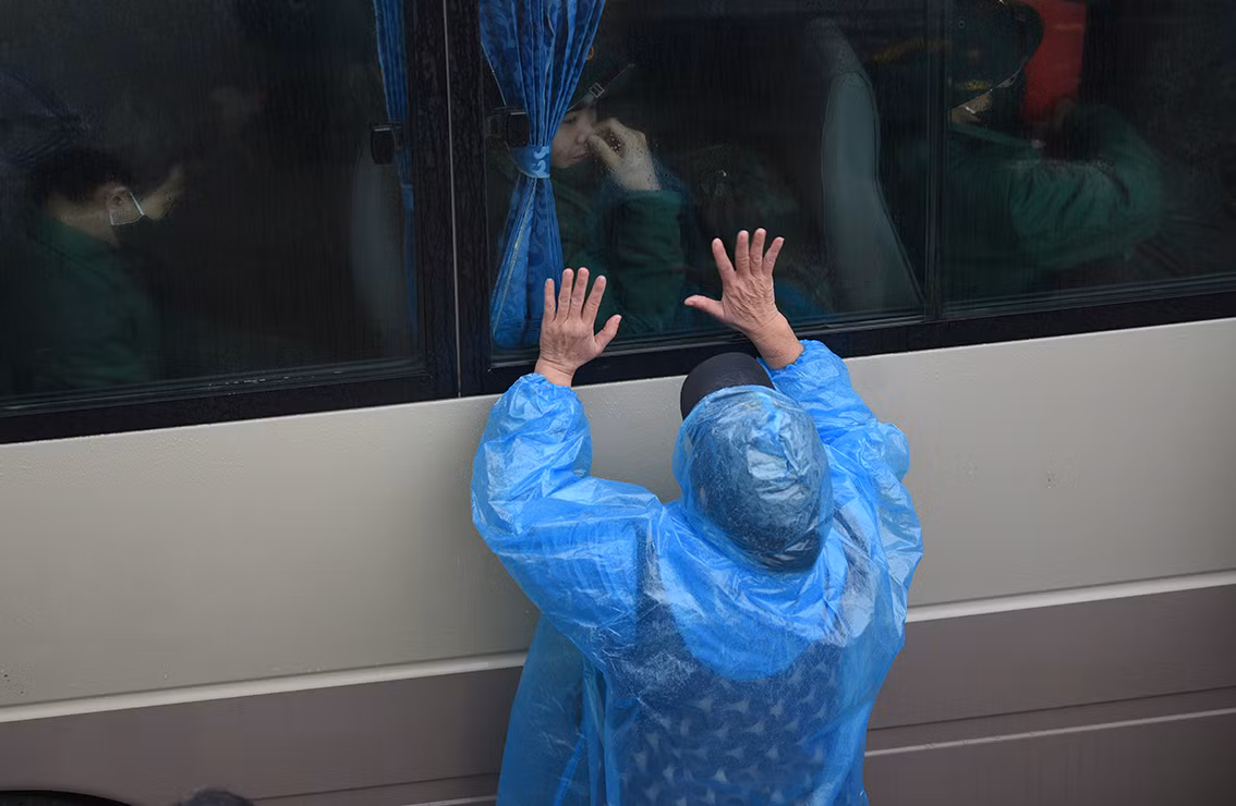 Tính đến thời điểm hiện tại, 100% quân số cả chính thức lẫn không chính thức trong đợt tuyển quân năm 2022 đã tiêm đủ 2 mũi vắc-xin phòng COVID-19.