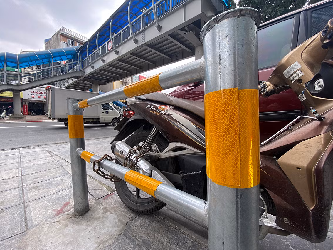 Hay trở thành nơi "giữ" xe máy.