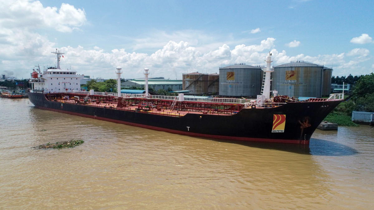 Bị cưỡng chế thuế 1.000 tỷ, Hội đồng quản trị NSH Petro 'nhịn' lương Bi cuong che thue 1.000 ty, Hoi dong quan tri NSH Petro 'nhin' luong