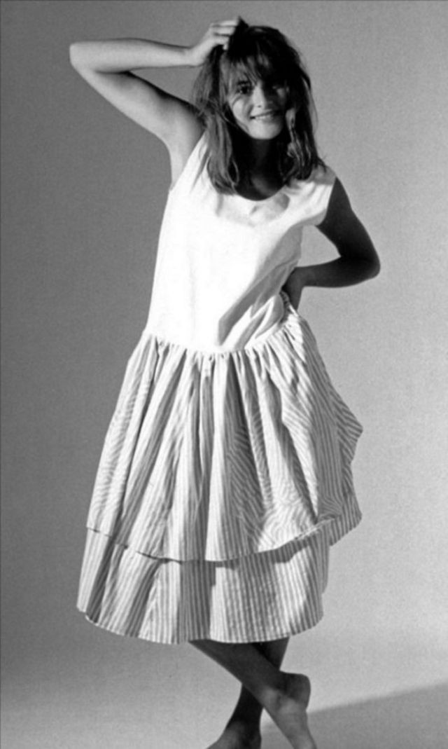 Bà Melania Trump có tên khai sinh là Melanija Knavs, sinh ra tại Novo Mesto, miền nam Slovenia (Nam Tư cũ) vào ngày 26/4/1970. Thời trẻ, bà tửng theo học trường Trung cấp Thiết kế và Nhiếp ảnh tại Ljubljana và sau đó là Đại học Ljubljana nhưng từ bỏ ngay sau năm đầu tiên. Ảnh: Stane Jerko.