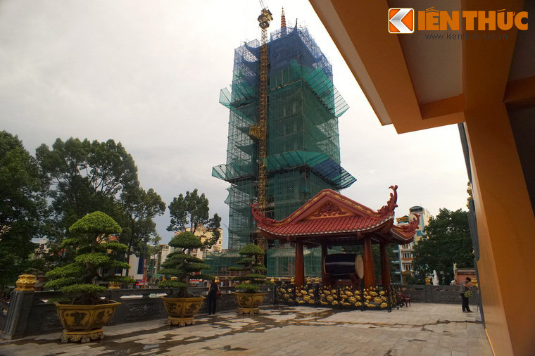 Đến thời điểm hiện tại, cùng với chính điện, phần lớn các hạng mục của Việt Nam Quốc Tự đã được hoàn thiện. Riêng tòa bảo tháp 13 tầng cao 63 mét đang được thi công xây dựng và sẽ hoàn thành trong một tương lai gần.