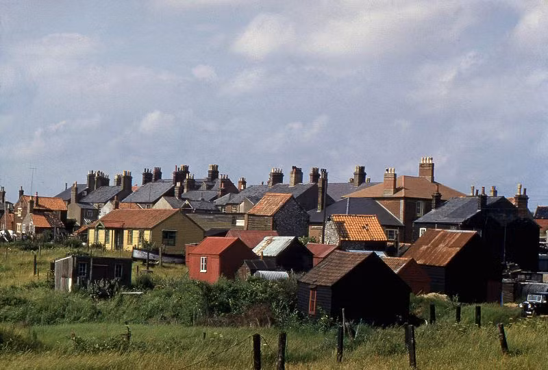 Những ngôi nhà ở làng Kessingland. Ảnh: Hardwicke Knight.