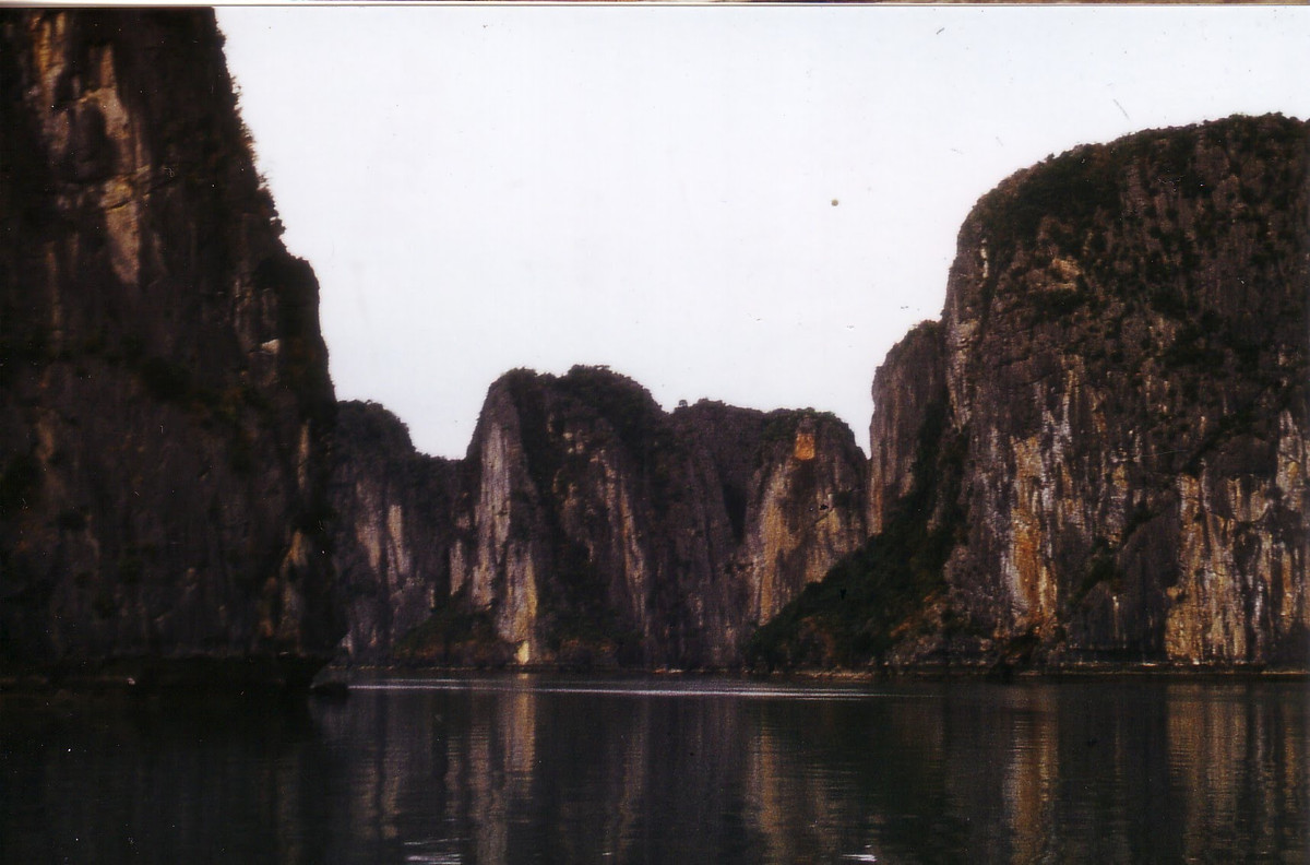 Khung cảnh ở vịnh Hạ Long. Ảnh: Günter Mosler.