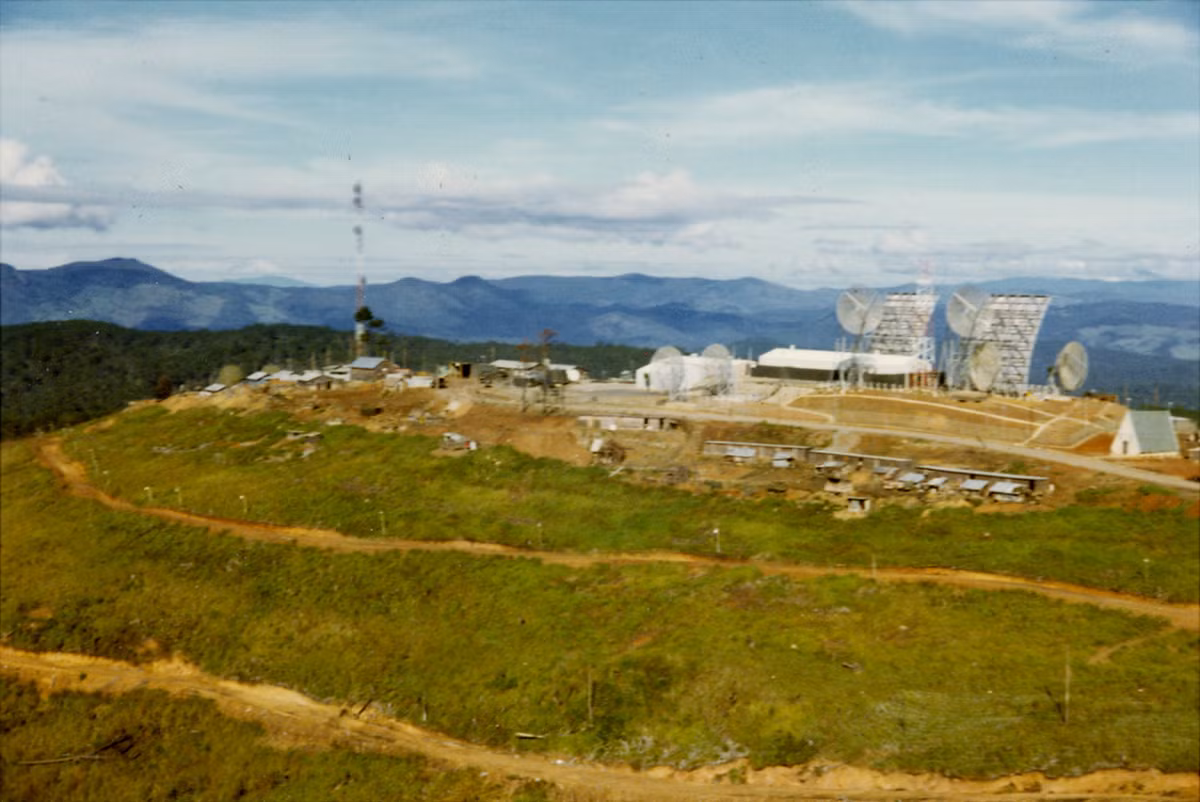 Toàn cảnh Trung tâm Truyền tin số 23 của Mỹ, nay thuộc địa phận xã Trạm Hành, TP Đà Lạt. Ảnh: Tom Petersen.