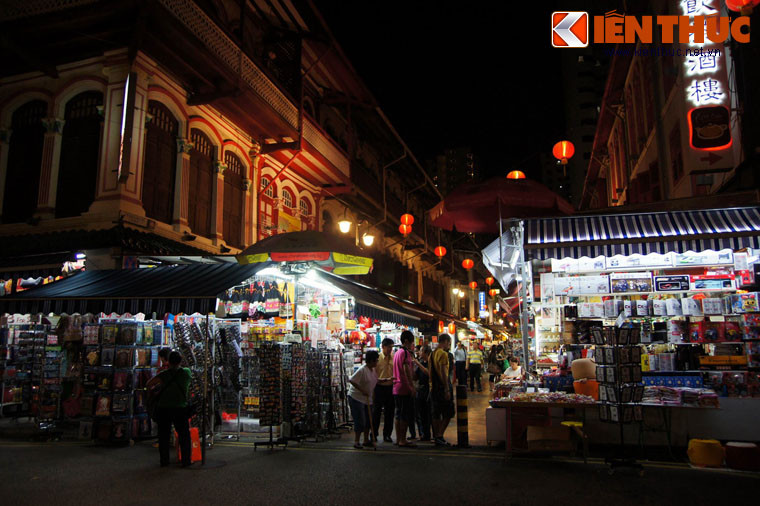Ngày nay, tuyến phố chính ở Chinatown Singapore là phố Trengganu, được coi là trung tâm của vành đai du lịch nơi đây.