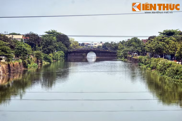 Các công trình này là một phần trong trong quần thể di sản kiến trúc đặc sắc của Cố đô Huế.