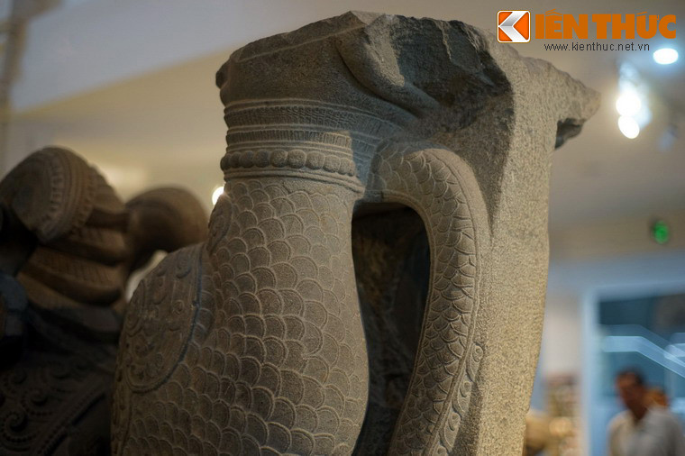 Dù vậy, có thể coi bức tượng này là minh chứng cho sự khéo léo, óc sáng tạo và tính hài hước của các nghệ sĩ Chăm xưa.