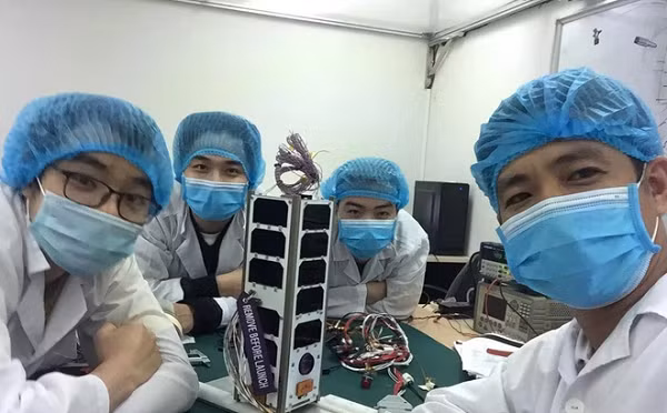 Vệ tinh NanoDragon dự kiến sẽ hoạt động ở quỹ đạo đồng bộ mặt trời ở độ cao khoảng 560 km. Việt Nam là một trong những quốc gia chịu tác động mạnh mẽ nhất của biến đổi khí hậu. Sử dụng dữ liệu vệ tinh có thể giảm tới 5% - 10 % tổng thiệt hại do thiên tai gây ra (khoảng 0,05% GDP).