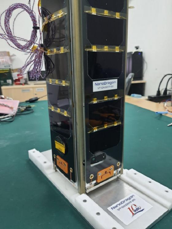 Việc làm chủ công nghệ thiết kế, chế tạo, vận hành vệ tinh sẽ giúp Việt Nam chủ động nguồn ảnh, không phụ thuộc vào nước ngoài, nhất là trong các tình huống cấp bách khi thiên tai, thảm họa xảy đến.