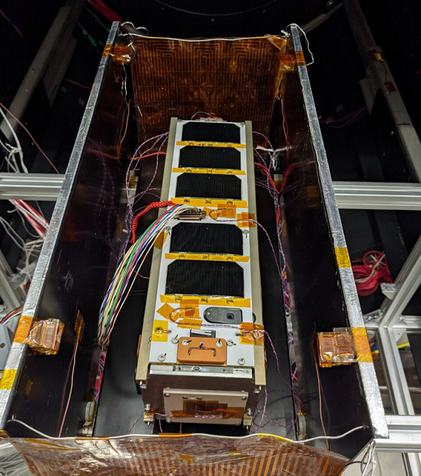 Trước đó, vào ngày 18/1/2019, vệ tinh MicroDragon của Việt Nam đã tách thành công khỏi tên lửa Epsilon số 4 của Nhật Bản, đi vào quỹ đạo, bắt đầu làm việc trong không gian. Sự kiện đã đánh dấu việc Việt Nam có thể làm chủ chế tạo vệ tinh siêu nhỏ 50kg.